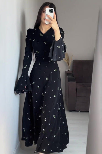 Woochic robe à manches longues motif floral col en V dentelle cintrée noir S